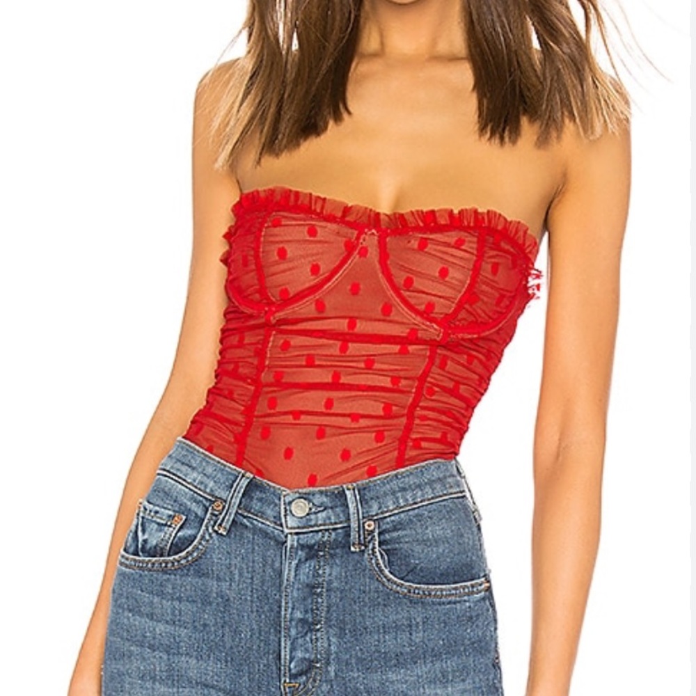Bodysuit in red with polkadots
